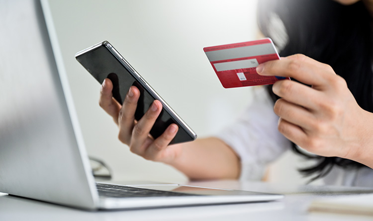 La carte de paiement se digitalise avec Digital First de Thalès - MS-solutions