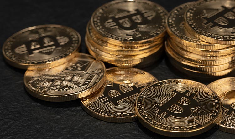 Hausse du Bitcoin au-dessus de 45 000 dollars : Optimisme porté par les espoirs d'approbation d'un ETF Bitcoin aux États-Unis.